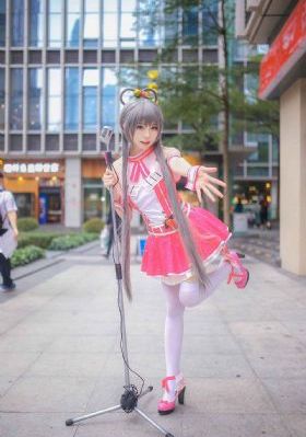 家庭主妇的经销商 电影