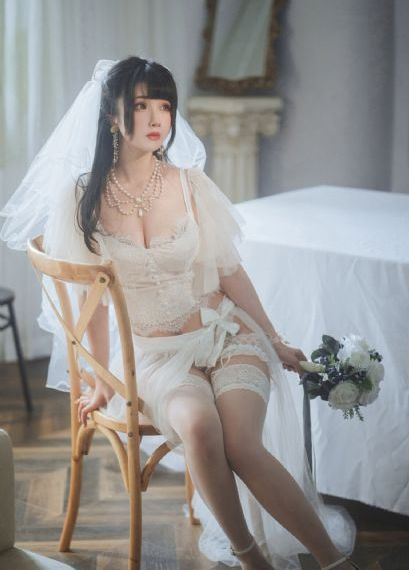 《美人》无删减在线观看