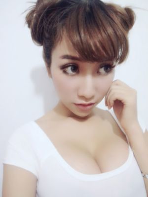 蜜桃成时