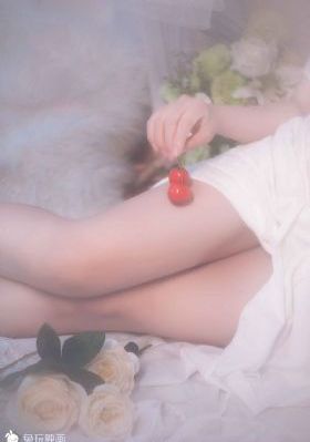 宁荣荣张开双腿被强视频