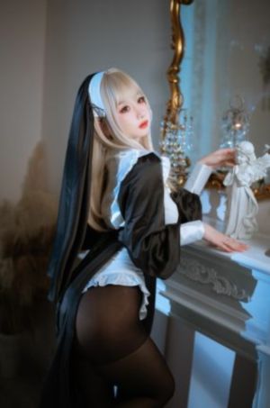 《女员工的滋味》3在线观看