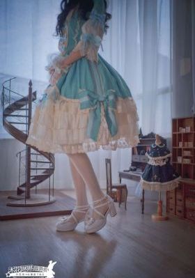 电车魔女