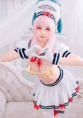 年轻的小婊2中文版