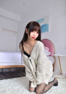 年轻的秘书在线观看
