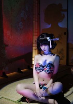 一脸嫌弃