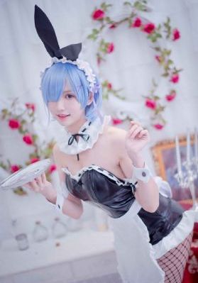 军团野外性暴妇女